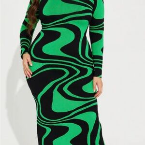 Fashion Nova Azaria Sweater Midi Dress In Black and Green Brand New Size 2XL